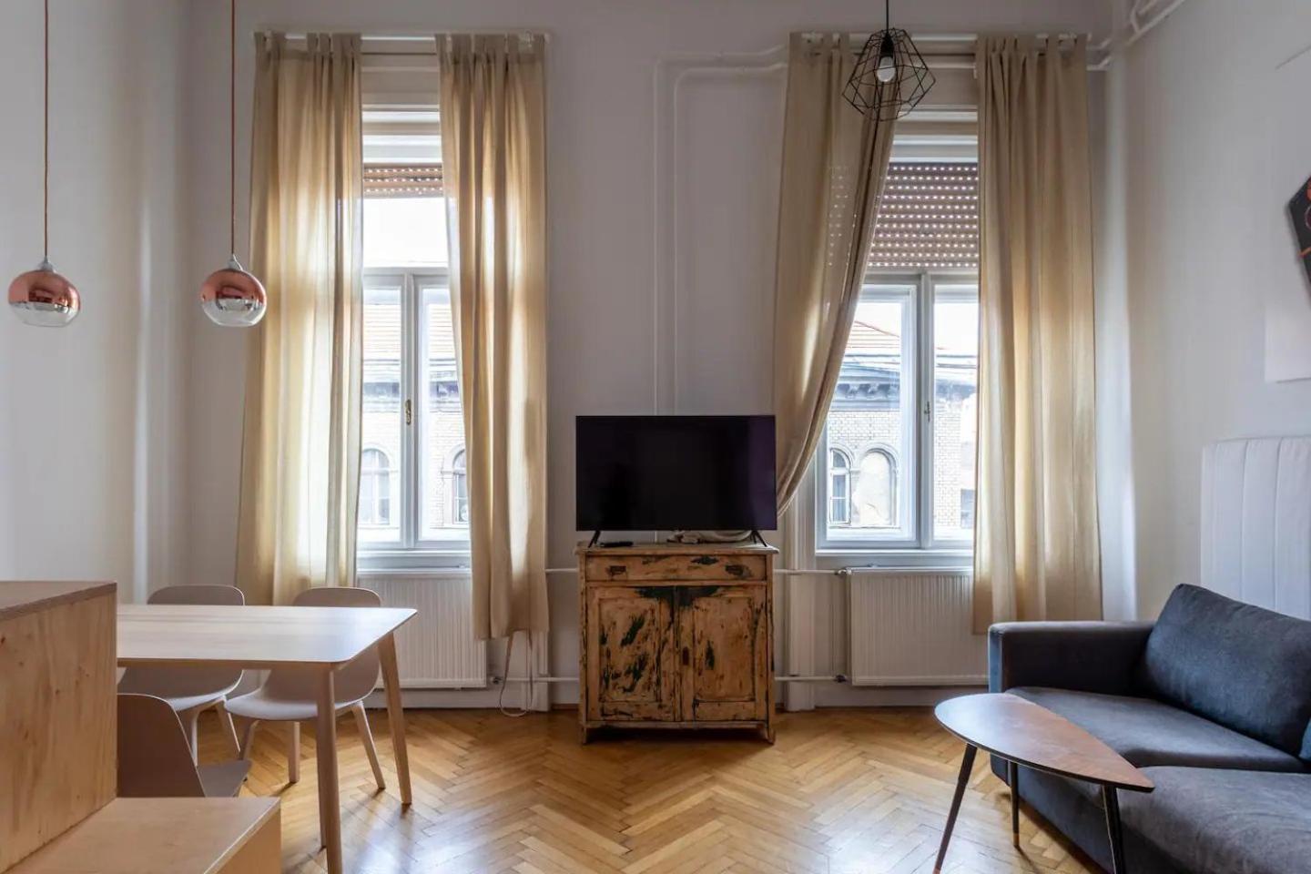 Budapestayz - Izabella Studios Экстерьер фото